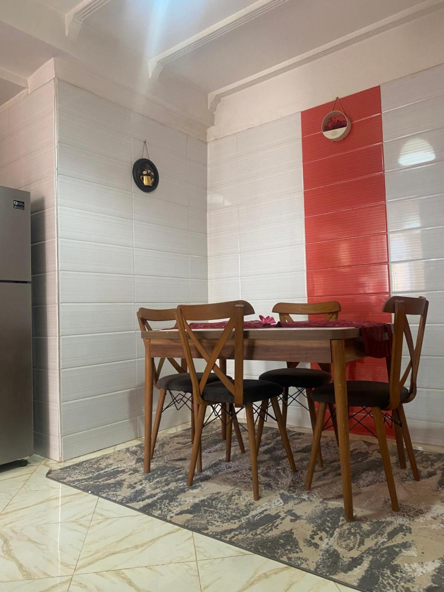 Appartement Artisanale Salé Luaran gambar